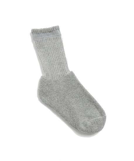 '- YUQRI - puff pile short crew gray / women