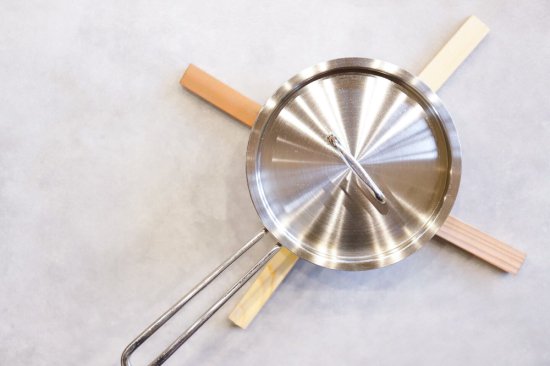 '- 杢美 MOKUHARU - 紀州材杉とヒノキの鍋敷き